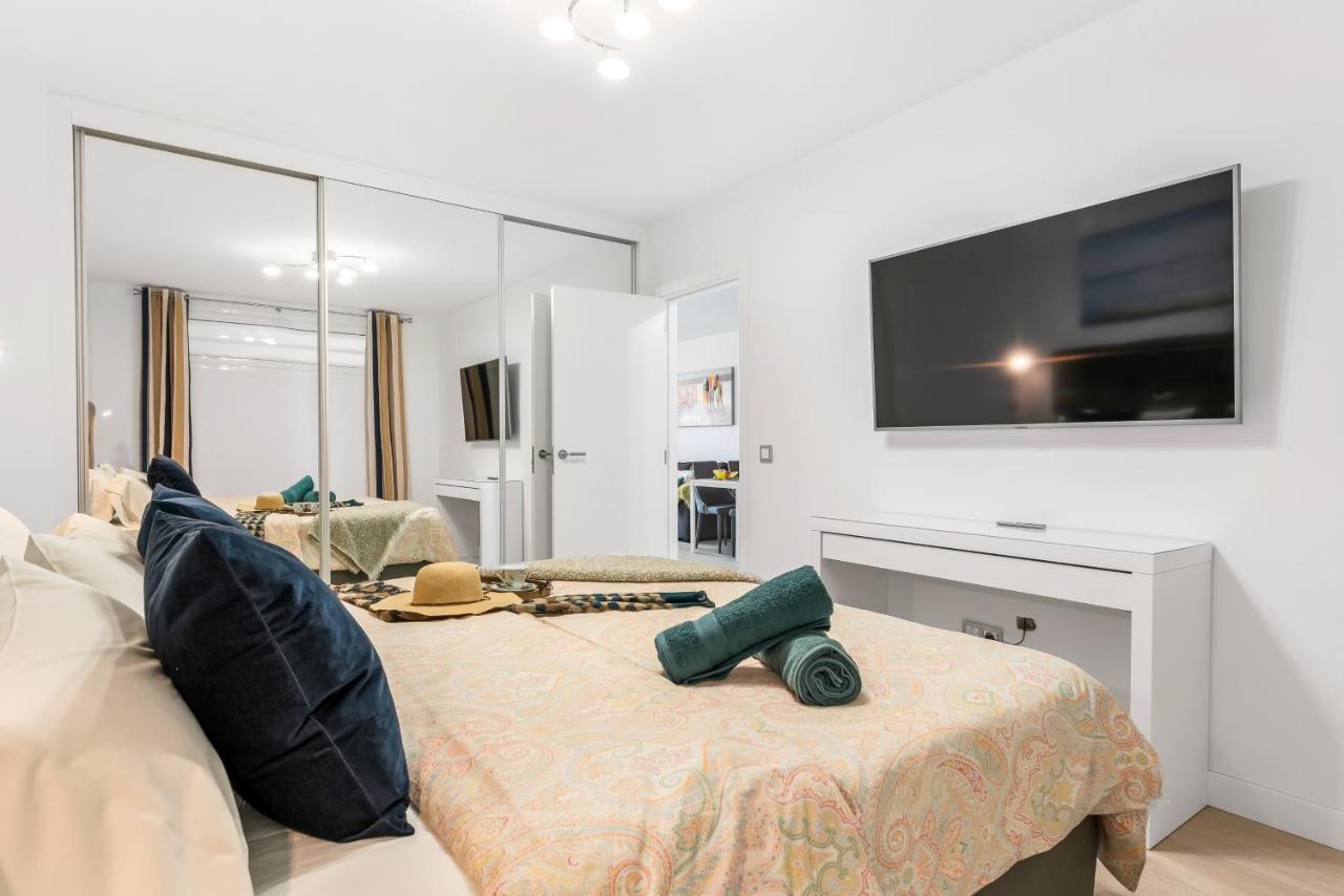 Modern Apartments Los Cristianos Center Екстер'єр фото
