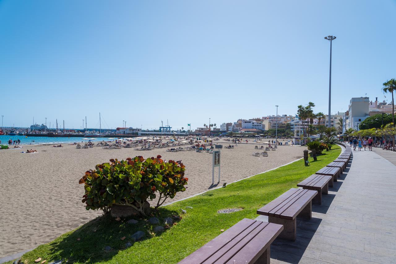 Modern Apartments Los Cristianos Center Екстер'єр фото